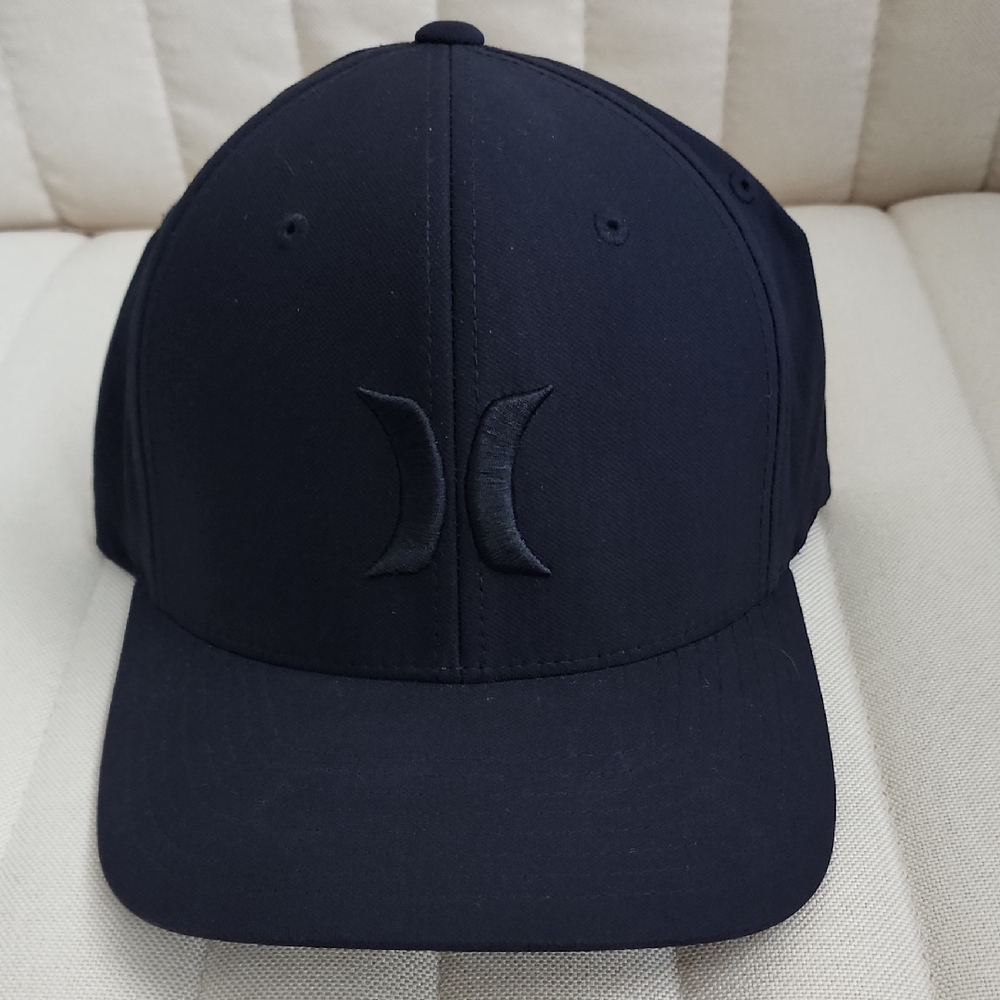 Hurley Midnight Black Cap